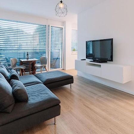 Stylish Apartment Retreat Μπρατισλάβα Εξωτερικό φωτογραφία