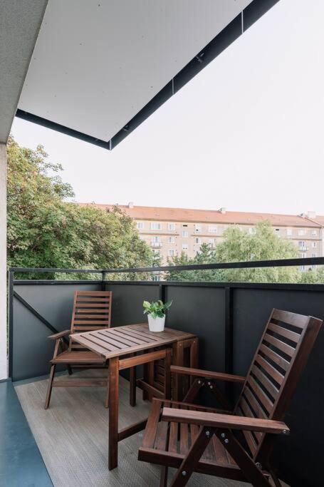 Stylish Apartment Retreat Μπρατισλάβα Εξωτερικό φωτογραφία