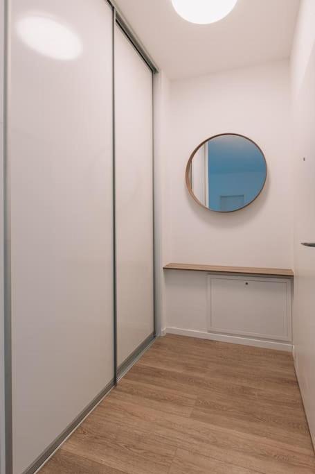 Stylish Apartment Retreat Μπρατισλάβα Εξωτερικό φωτογραφία