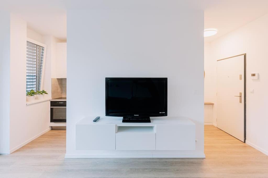 Stylish Apartment Retreat Μπρατισλάβα Εξωτερικό φωτογραφία